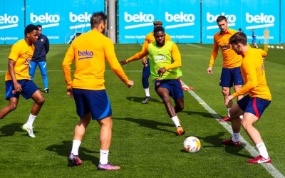Barca president Laporta 'ashamed' as Eintracht fans pack Camp Nou Barca president Laporta 'ashamed' as Eintracht fans pack Camp Nou