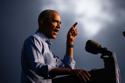 Social media 'designed' to weaken democracies: Obama Social media 'designed' to weaken democracies: Obama