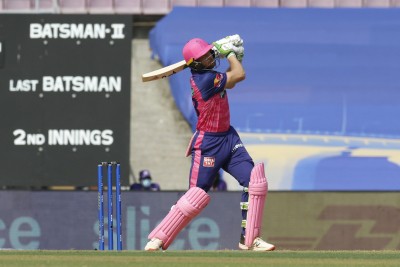 IPL 2022: Buttler's ton propels Rajasthan to 193/8 despite late fightback from Mumbai IPL 2022: Buttler's ton propels Rajasthan to 193/8 despite late fightback from Mumbai