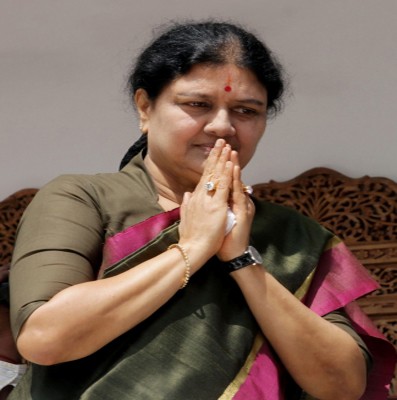 TN Police team grills Sasikala in Kodanad murder-heist case TN Police team grills Sasikala in Kodanad murder-heist case