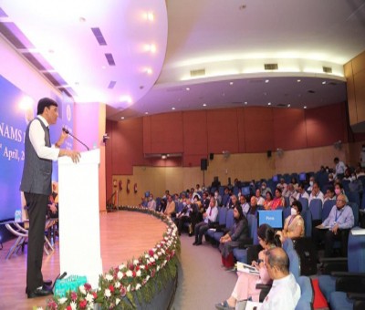 Integrate indigenous medical systems with modern medical practices: Mandaviya