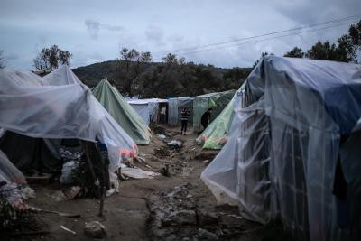 TN prepares for arrival of more refugees as crisis looms large in S. Lanka TN prepares for arrival of more refugees as crisis looms large in S. Lanka