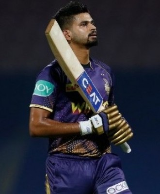 Peeved Iyer vents his frustration after batting collapse; video goes viral Peeved Iyer vents his frustration after batting collapse; video goes viral