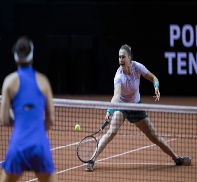 Sabalenka defeats Andreescu, Badosa outlasts Rybakina in Stuttgart Sabalenka defeats Andreescu, Badosa outlasts Rybakina in Stuttgart