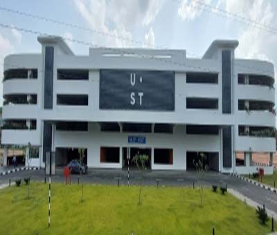 First phase of Kerala's largest multi-level car parking opens First phase of Kerala's largest multi-level car parking opens