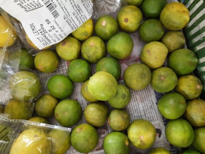 Guard your lemons, thieves steal 60kg in UP's Shahjahanpur Guard your lemons, thieves steal 60kg in UP's Shahjahanpur