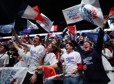 Voting underway in French presidential election Voting underway in French presidential election