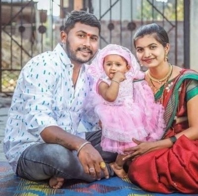 Maharashtrian couple along with 15-month child found hanging in Odisha