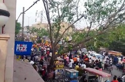 Jahangirpuri violence: My husband is innocent, says conspirator's wife Jahangirpuri violence: My husband is innocent, says conspirator's wife