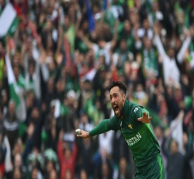 Gloucestershire sign former Pakistan's bowler Mohammad Amir Gloucestershire sign former Pakistan's bowler Mohammad Amir