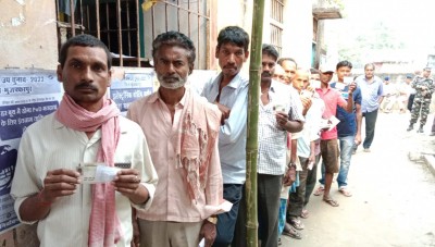 Bihar bypolls: Braving heat, voters turn up in large numbers Bihar bypolls: Braving heat, voters turn up in large numbers