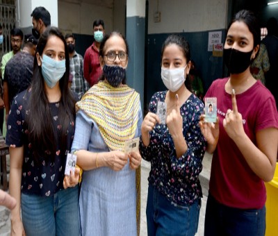 Bengal bypoll results: Trinamool leads in Ballygunge, Asansol Bengal bypoll results: Trinamool leads in Ballygunge, Asansol