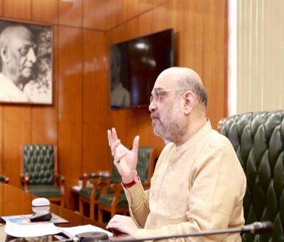 Shah meets Power, Coal, Rly ministers on power situation Shah meets Power, Coal, Rly ministers on power situation