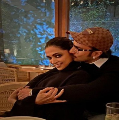 Ranveer's gratitude for wife Deepika, mom and sister through 'Jayeshbhai Jordaar' Ranveer's gratitude for wife Deepika, mom and sister through 'Jayeshbhai Jordaar'