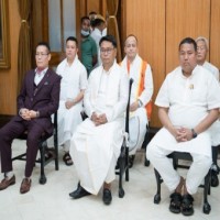 Manipur CM expands cabinet, inducts 6 more ministers
