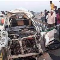 3 dead in Agra-Lucknow Expressway accident