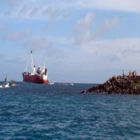 Emergency clean-up underway after diesel-filled vessel sinks off Galapagos