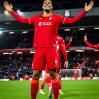 I wouldn't want to face our strikers, says Liverpool's Virgil van Dijk