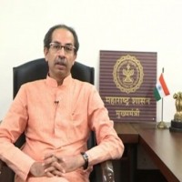 BJP keeps off Rana couple's plans to teach 'Hindutva' to Thackeray