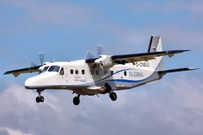 Indian Coast Guard's Dornier aircraft forced Pak Navy warship to return to its waters Indian Coast Guard's Dornier aircraft forced Pak Navy warship to return to its waters