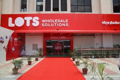 LOTS Wholesale does retail sales, violating FDI rules: CAIT LOTS Wholesale does retail sales, violating FDI rules: CAIT