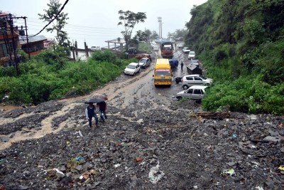 Shimla-Kalka highway damaged due to landslide Shimla-Kalka highway damaged due to landslide