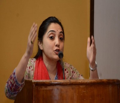 Nupur Sharma Row: SC clubs, transfers all FIRs to Delhi Police Nupur Sharma Row: SC clubs, transfers all FIRs to Delhi Police