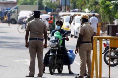 15 juvenile first-time offenders in Chennai given driving lessons