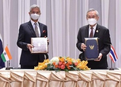 Jaishankar holds joint commission meet with Thai counterpart in Bangkok Jaishankar holds joint commission meet with Thai counterpart in Bangkok