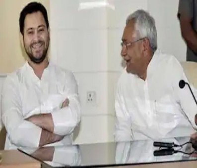 Nitish to continue as CM, RJD to get Dy CM & Speaker's post, say sources Nitish to continue as CM, RJD to get Dy CM & Speaker's post, say sources
