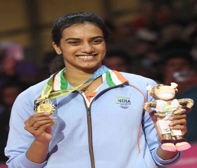 Telangana, Andhra Pradesh CMs congratulate Sindhu Telangana, Andhra Pradesh CMs congratulate Sindhu