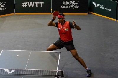 Achanta Sharath Kamal wins gold, Sathiyan clinches bronze in men's singles table tennis Achanta Sharath Kamal wins gold, Sathiyan clinches bronze in men's singles table tennis