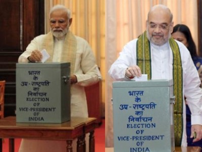 Voting on in Vice-Presidential poll; Modi, Shah, Manmohan Singh cast their votes Voting on in Vice-Presidential poll; Modi, Shah, Manmohan Singh cast their votes