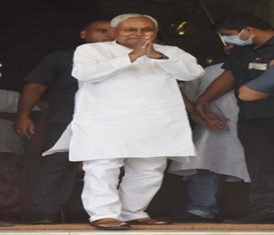 Number game suits Nitish if he goes with Mahagathbandhan in Bihar Number game suits Nitish if he goes with Mahagathbandhan in Bihar