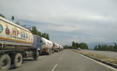 Jammu-Srinagar National Highway closed for traffic