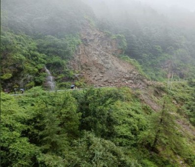 Landslides, flash floods in Himachal claim 16 lives; 8 missing (Ld)