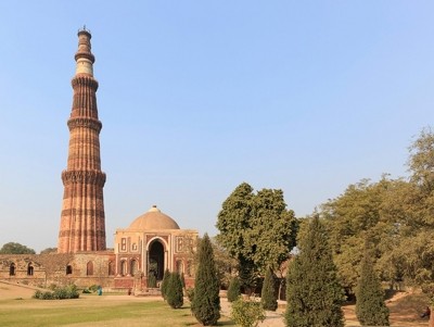 Qutub Minar row: ASI seeks dismissal of plea by 'Agra royal family member' Qutub Minar row: ASI seeks dismissal of plea by 'Agra royal family member'