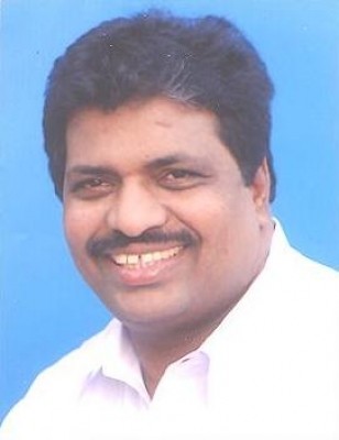 Cong MP gives adjournment notice in LS on alleged toppling of govt in Jharkhand Cong MP gives adjournment notice in LS on alleged toppling of govt in Jharkhand