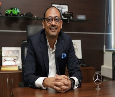 Santosh Iyer to be first Indian to head Mercedes-Benz India from Jan 1 Santosh Iyer to be first Indian to head Mercedes-Benz India from Jan 1