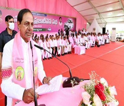 Munugode should send a message to entire country: KCR Munugode should send a message to entire country: KCR