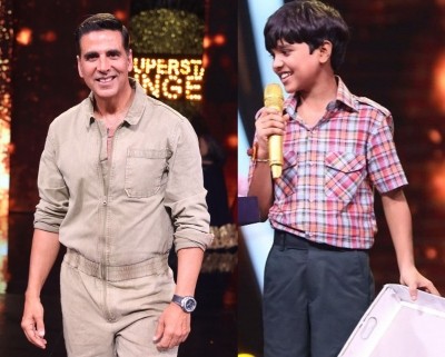 Akshay moved by Mani's soul-stirring performance on 'Superstar Singer 2' Akshay moved by Mani's soul-stirring performance on 'Superstar Singer 2'