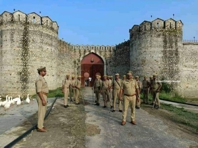 UP: Raja Bhaiyya's father put under house arrest UP: Raja Bhaiyya's father put under house arrest