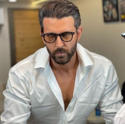 Days after 'boycott' row, Hrithik in trouble again over Zomato's Mahakal ad Days after 'boycott' row, Hrithik in trouble again over Zomato's Mahakal ad