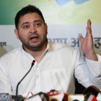 Cong, Left parties handover lists of MLAs to Tejashwi Yadav