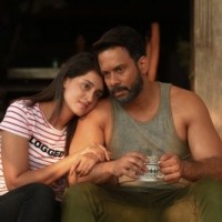  'Last Six Hours' keeps you hooked