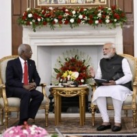 Modi, Maldivian President review progress in ties