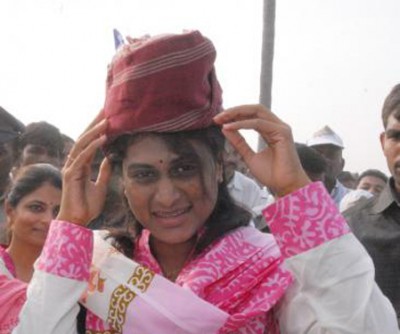 Sharmila undertakes fast over unemployment Sharmila undertakes fast over unemployment