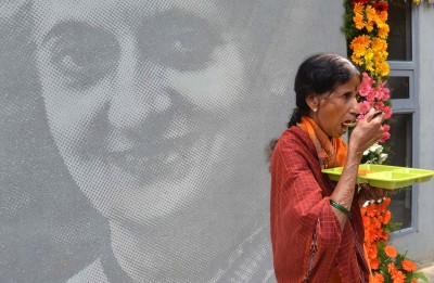 Will blacken BJP leaders' names if Indira canteens renamed: Cong Will blacken BJP leaders' names if Indira canteens renamed: Cong
