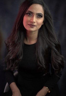 Aetasha Sansgiri to essay titular role of 'Ahilyabai Holkar' in 'Punyashlok Ahilyabai' Aetasha Sansgiri to essay titular role of 'Ahilyabai Holkar' in 'Punyashlok Ahilyabai'