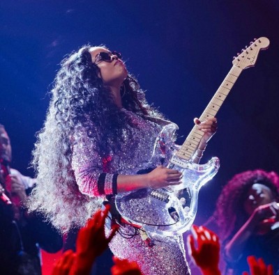 Oscar-winner H.E.R likely to debut in 'The Color Purple' movie musical Oscar-winner H.E.R likely to debut in 'The Color Purple' movie musical